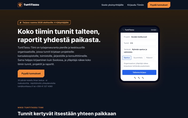 Ruutukaappaus TuntiTassu Tiimi -palvelun etusivusta: esittelyteksti ja puhelinnäkymä tuntikirjauksesta, jossa näkyvät projekti, tunnit ja tehtävät.
